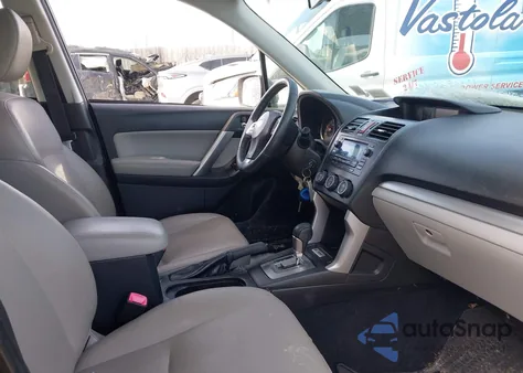 2015 Subaru Forester 2.5I Limited z USA, uszkodzony, nr VIN JF2SJAHCXFH462202